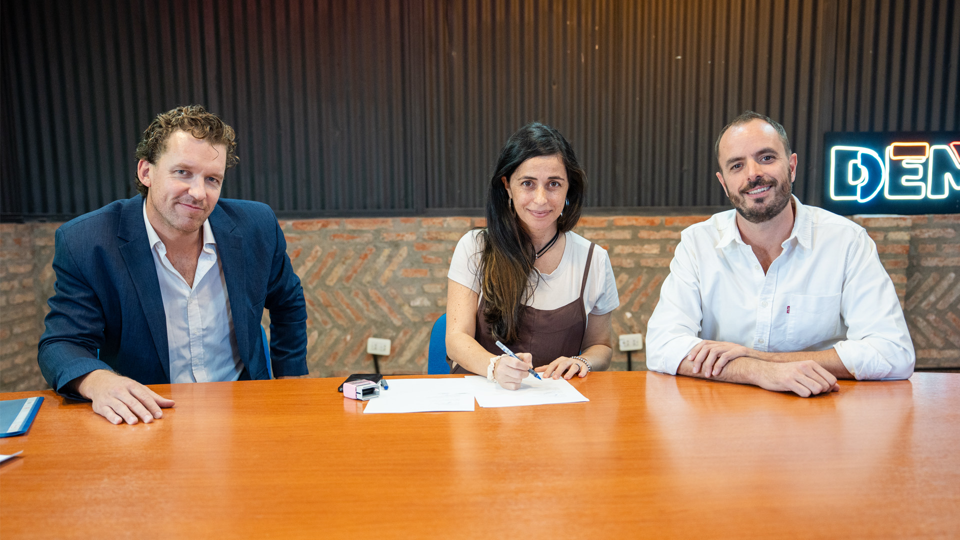 Alianza estratégica: DEMOS + Endógena