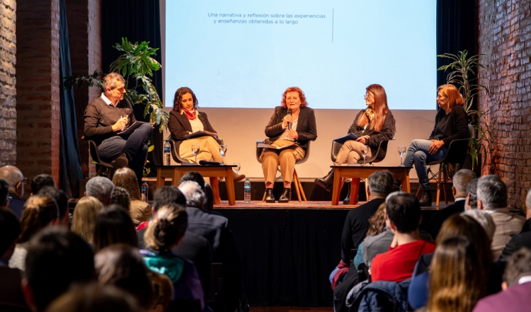 Mirta Levin en Santa Fe: un debate necesario para planificar políticas de integración y desarrollo metropolitano